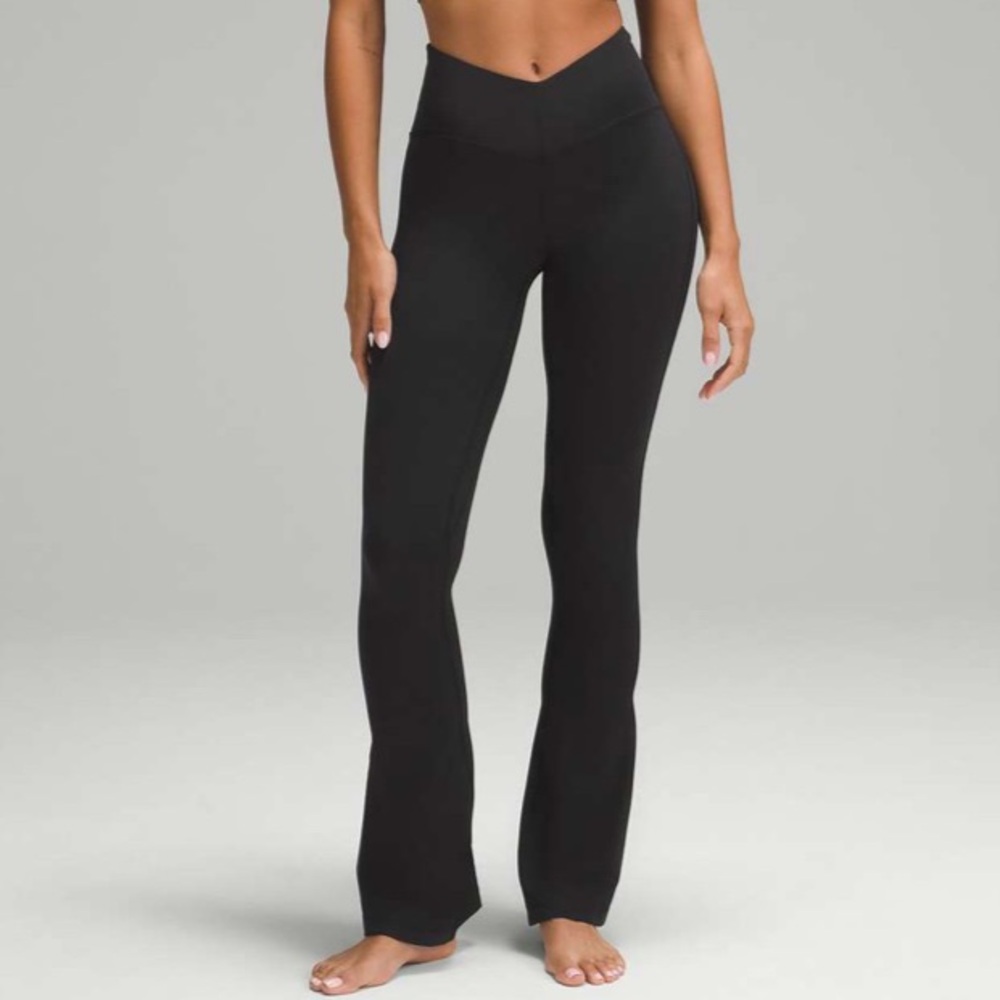 LULULEMON Align V-Waist Mini-Flared Pant EUC
